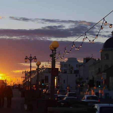 Ocean View Appartamento Worthing Esterno foto