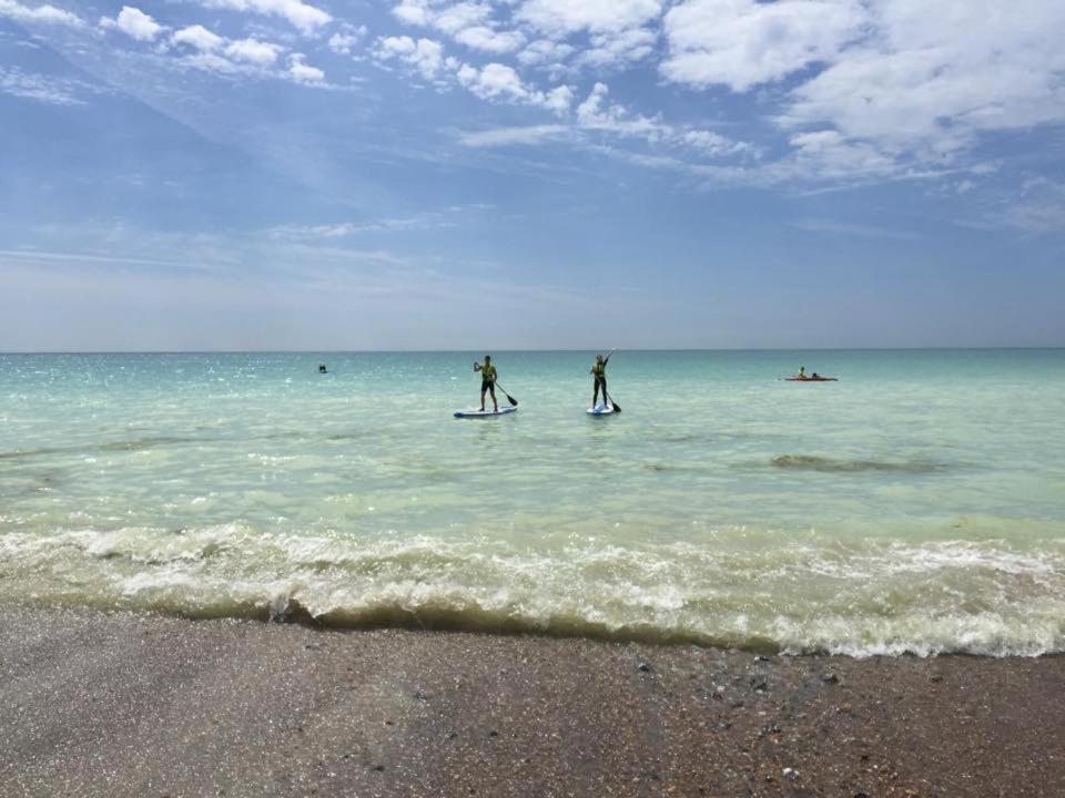 Ocean View Appartamento Worthing Esterno foto